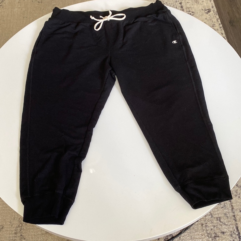 Champion French Terry Capri Joggers NWOT